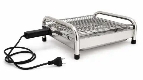 Churrasqueira Elétrica em Inox em outro ângulo, com a grelha e o corpo em inox